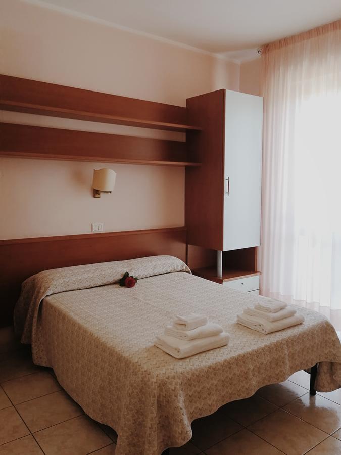 Aloha Park Hotel Campomarino  Eksteriør bilde