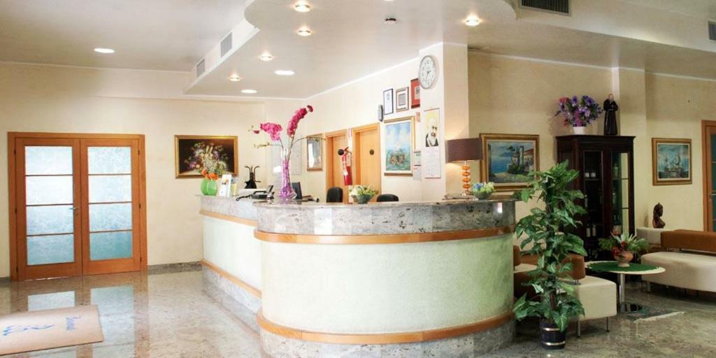 Aloha Park Hotel Campomarino  Eksteriør bilde